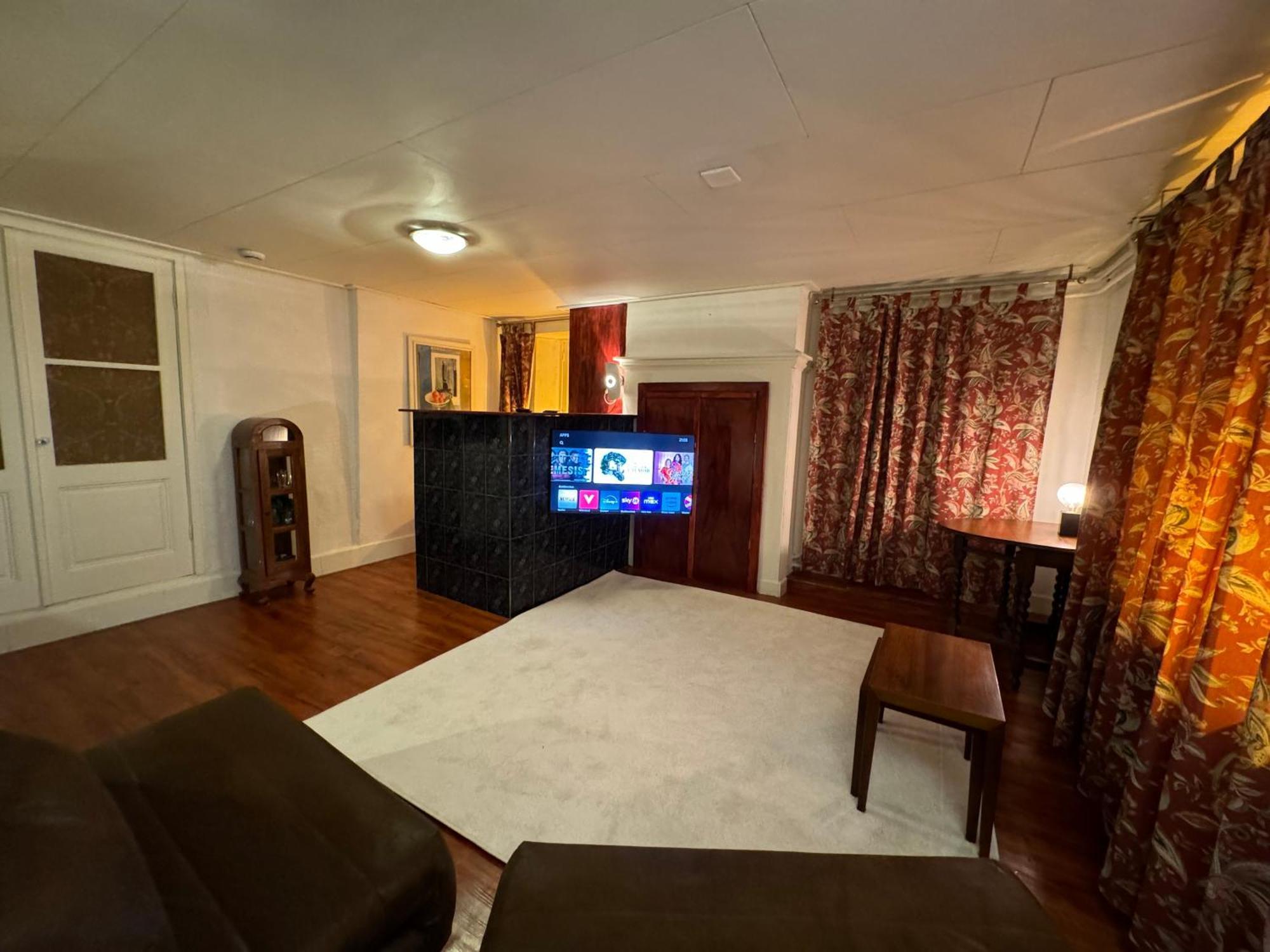 Attractive With Total Comfort - Ground Floor